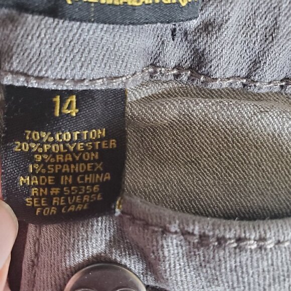 Catherine Malandrino Gray Denim Skinny Jeans with Floral Art - Picture 10 of 14